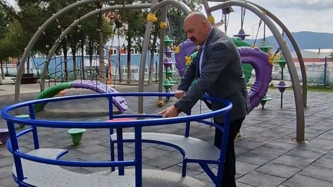 İsbir: Önceliği Okul Bahçelerine Verdik