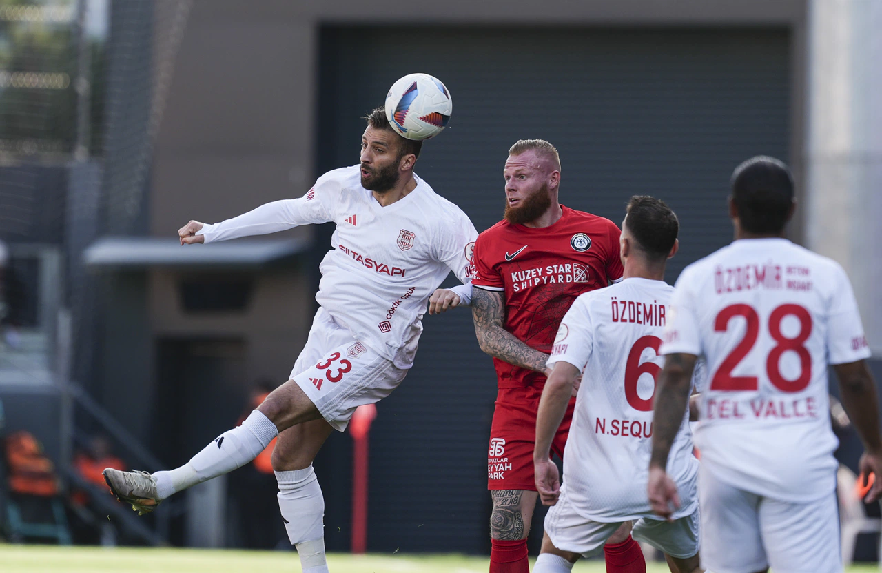 İstanbul Kabusu Sürüyor: 2-2