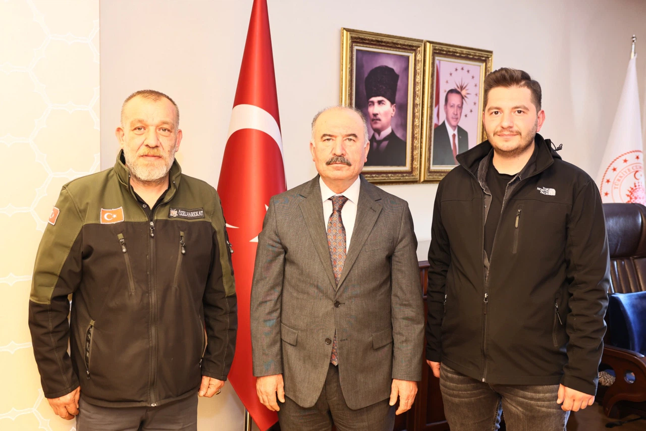 Vali Çalgan, Şehit Ailesini Misafir Etti