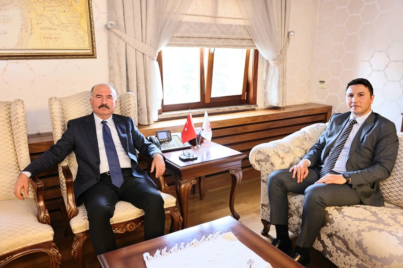 Yeni Kaymakamın İlk Ziyareti Vali Çalgan’a