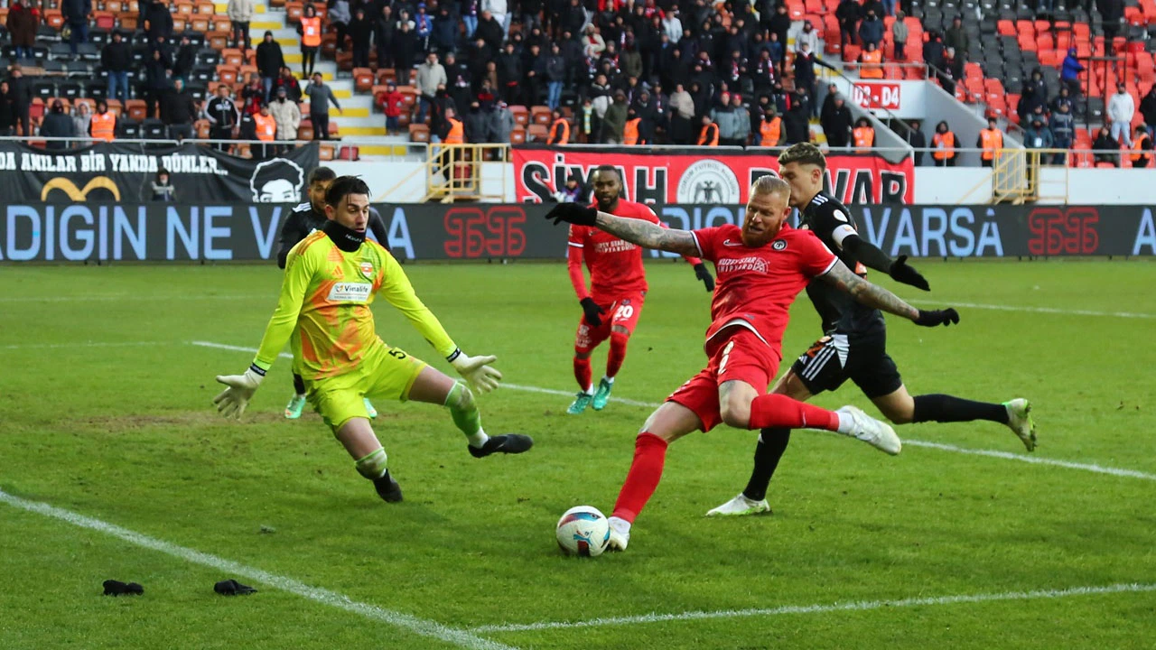 2 Kez Altı Maçlık Yenilmezlik Serisi