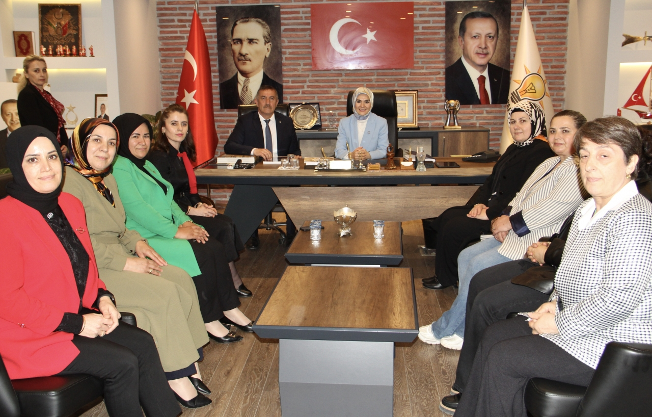 Aile ve Sosyal Hizmetler Bakanı Göktaş, Sinop’ta ziyaretlerde bulundu