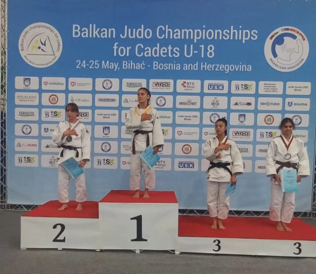 Çilimli Belediyesi Spor Kulübü sporcusu Ayşenaz Tosun, judoda Balkan ikincisi oldu