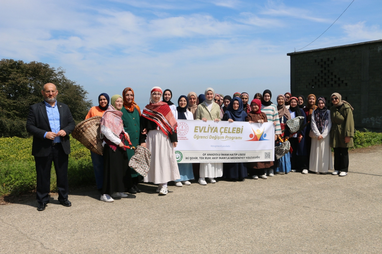 Konya Mahmut Sami Ramazanoğlu İmam Hatip Lisesi öğrencileri Of ilçesini gezdi