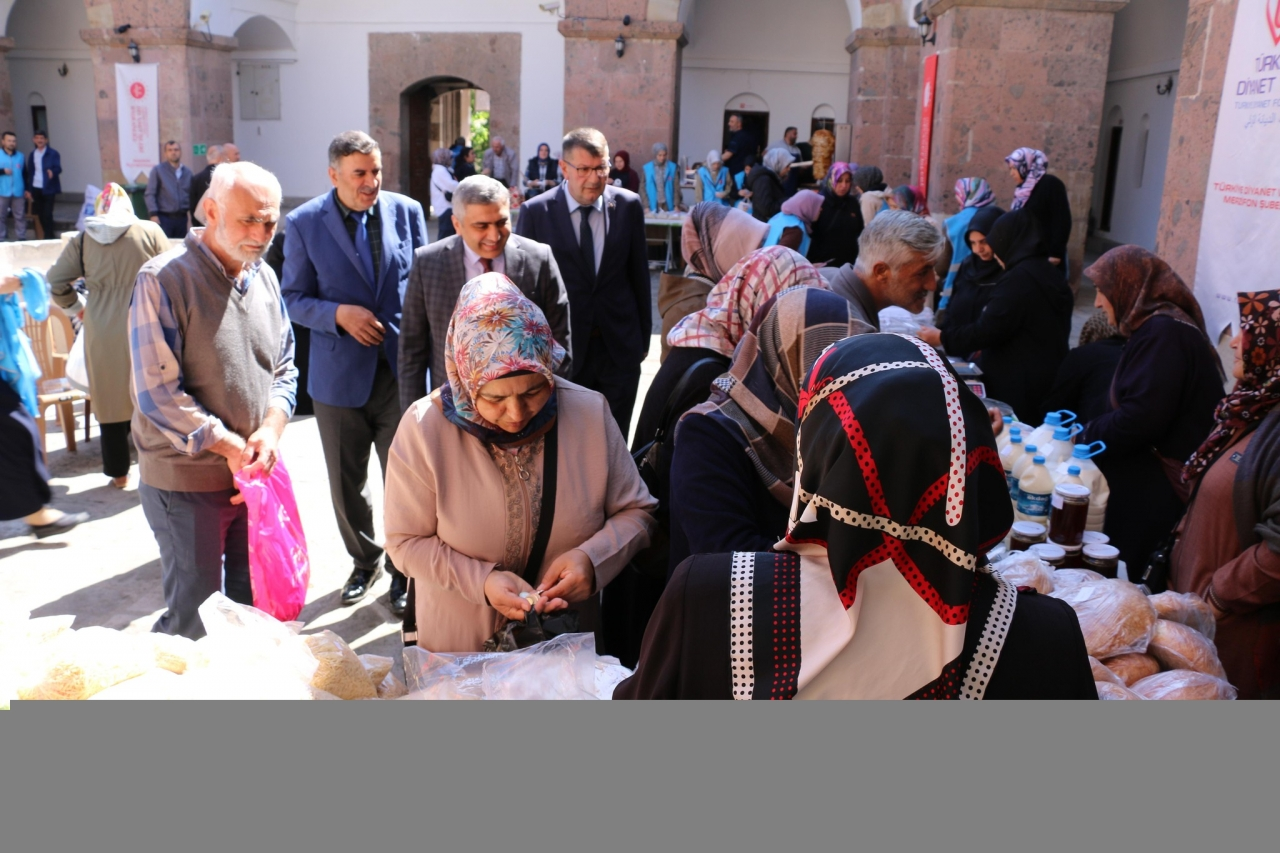 Merzifon'da Hafızlık Kur’an Kursları yararına kermes düzenlendi