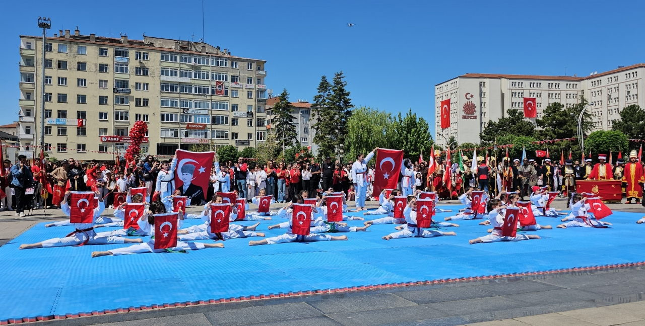 Sinop, Amasya, Tokat, Kastamonu, Çankırı ve Çorum'da 19 Mayıs kutlandı