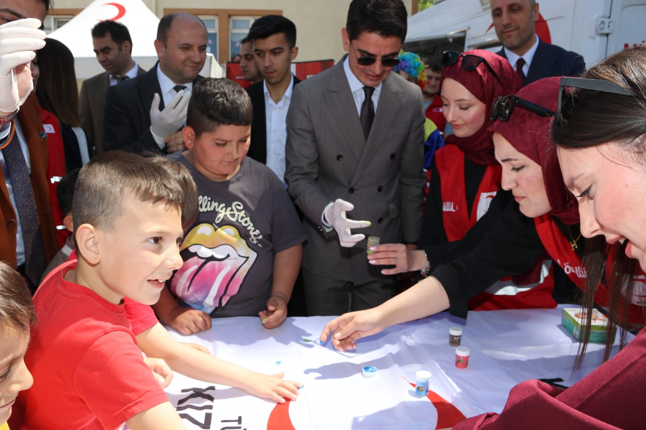 Taşova’da bahar şenliği düzenlendi