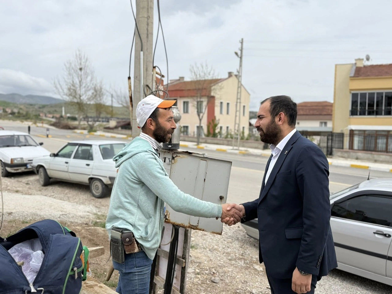 AK Partili Gençlerden 1 Mayıs Ziyaretleri