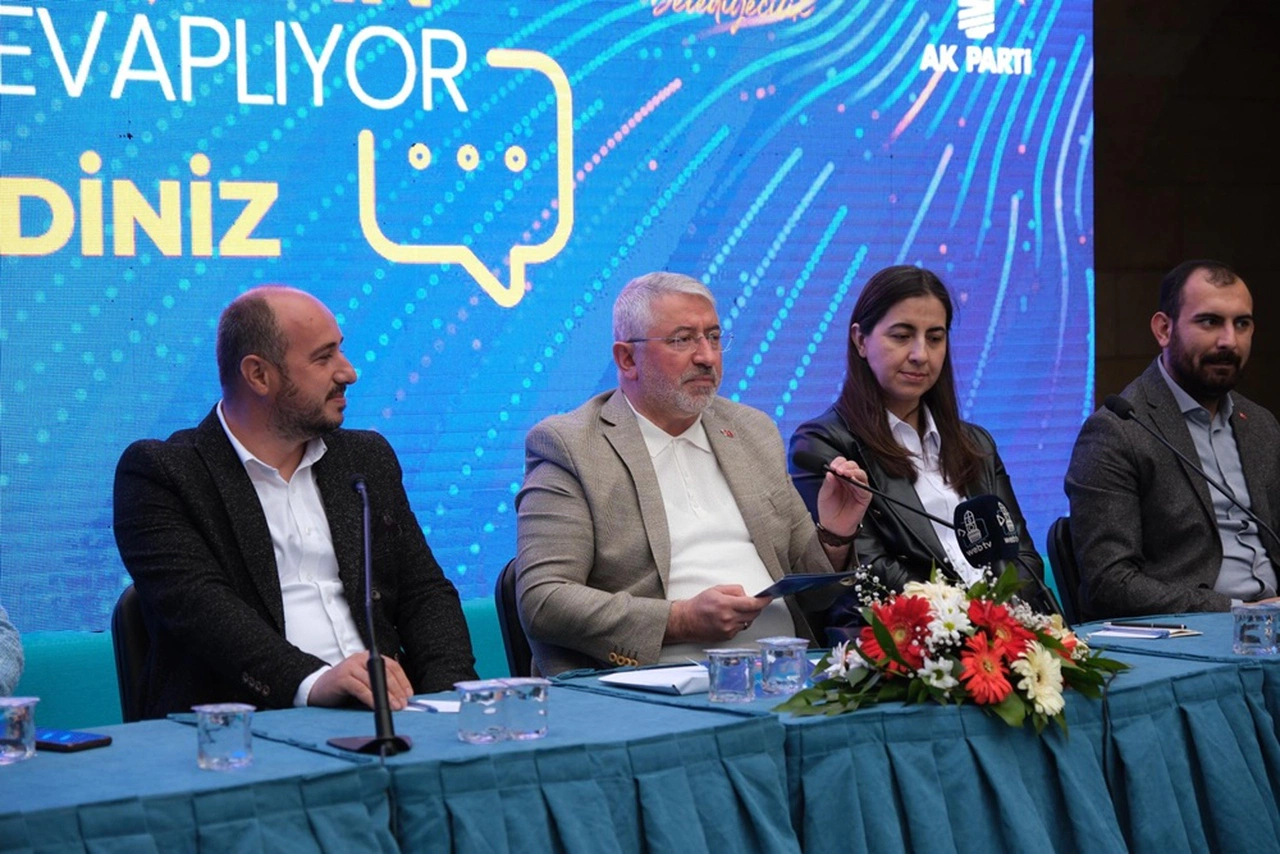 Aşgın, Cuma Günü Vatandaşı Dinleyecek