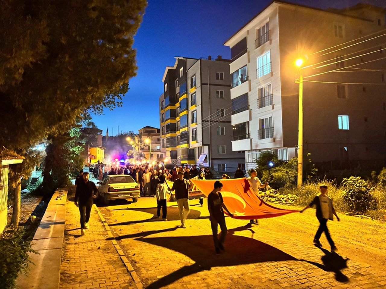 Bayat’ta Gençler Fener Alayında Buluştu