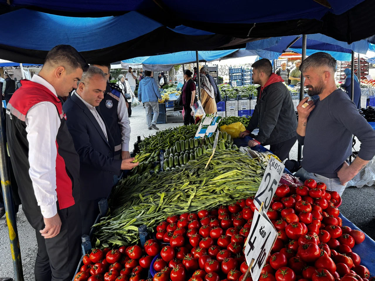Çarşamba Pazarı’nda Hijyen Denetimleri