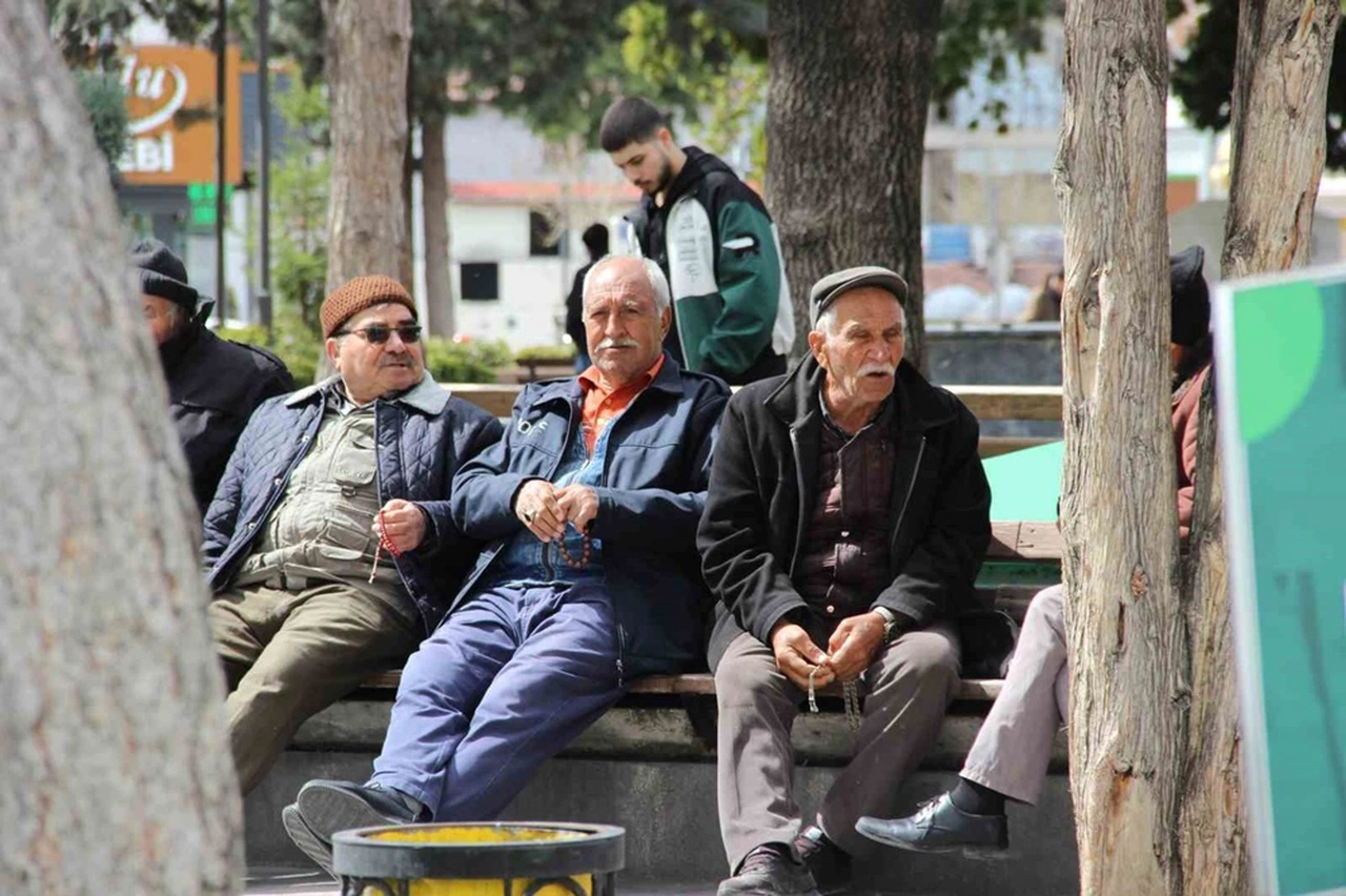 Temmuz Memur ve Emekli Maaşı Ne Kadar Olacak?