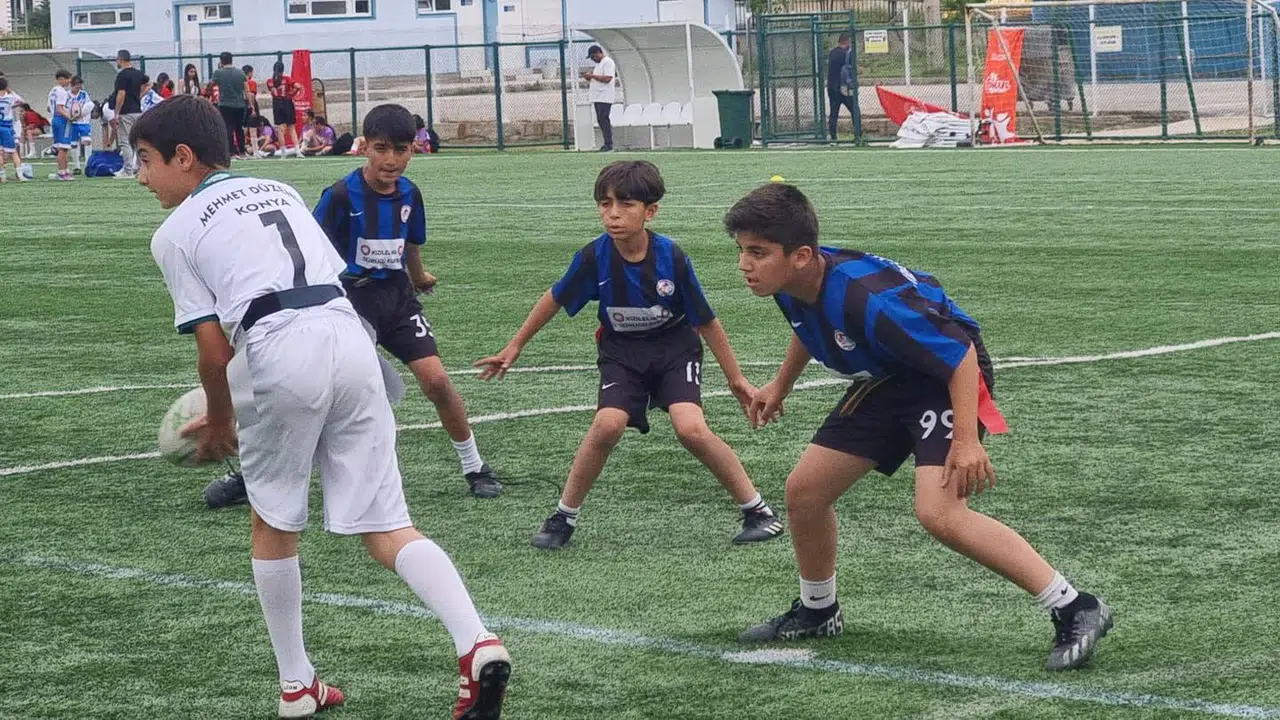 Çorum'da Rugby Heyecanı Miniklerle Devam Ediyor