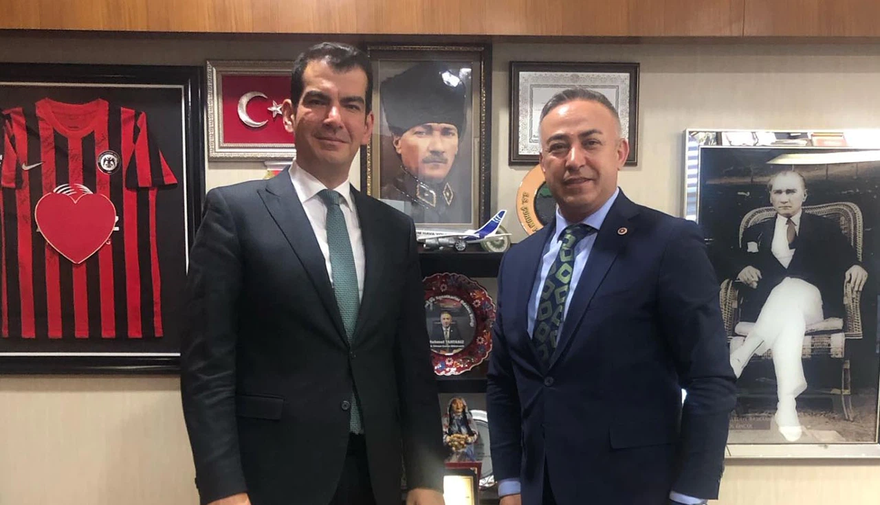 Sungurlu Kaymakamından Tahtasız'a Ziyaret