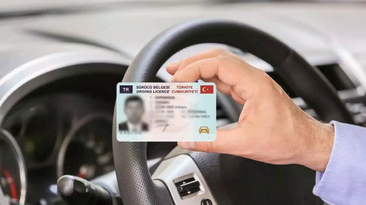 Ehliyeti olan herkesi ilgilendiriyor! Yeni zorunluluk geliyor