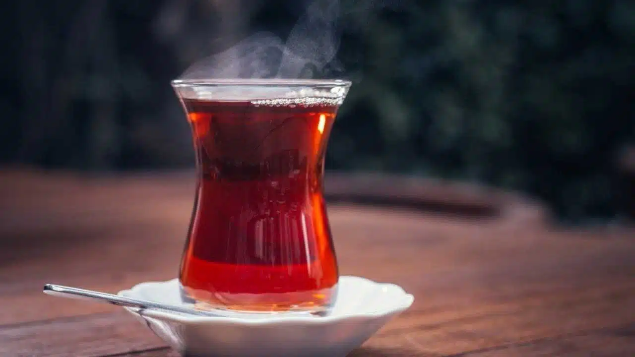 Belediye resmen duyurdu! Emeklilere artık çay ücretsiz oldu