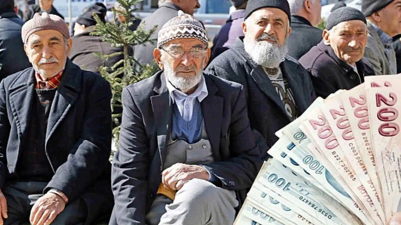 Emekliye Temmuz zammı için rakamlar belli oldu