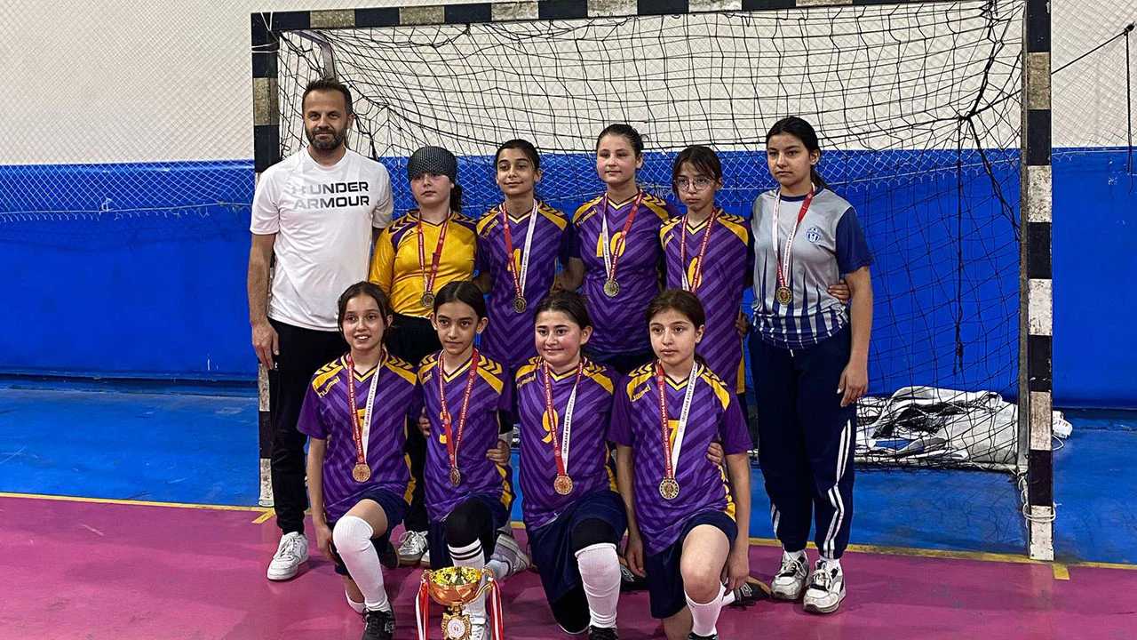 Futsal Şampiyonu İnkılap Ortaokulu!