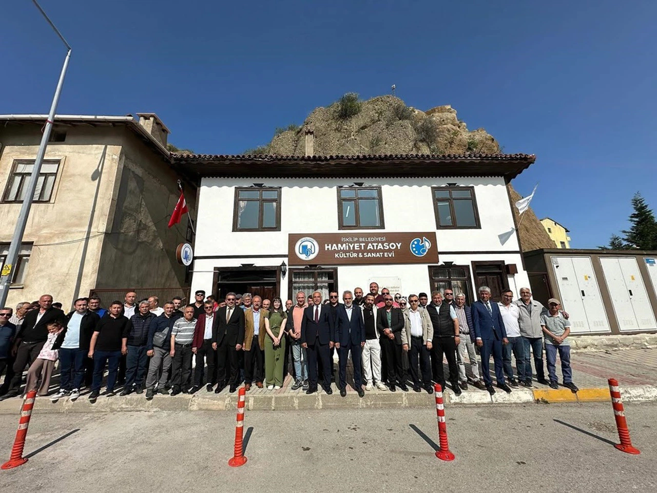 Hamiyet Atasoy Kültür ve Sanat Evi Kapılarını Açtı
