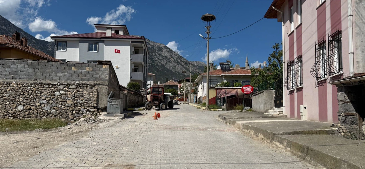 Kargı’da Yol Yenileme Çalışmaları Sürüyor