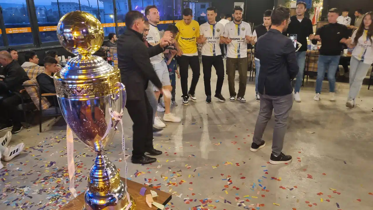 Şampiyonluğu Kutlayan Alaca Gücü Hedef Yükseltti