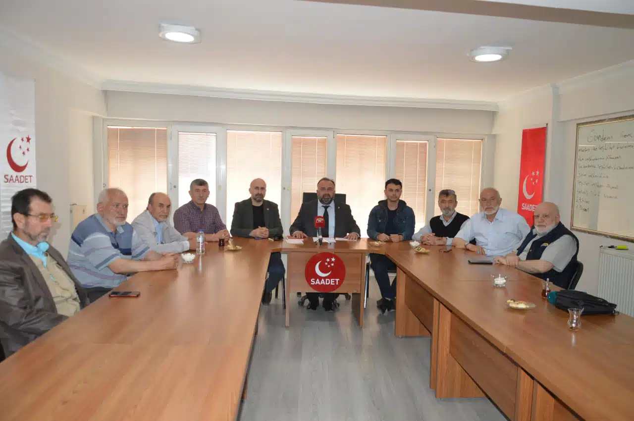 Sarı: Emeklinin Ahını Değil, Duasını Alın