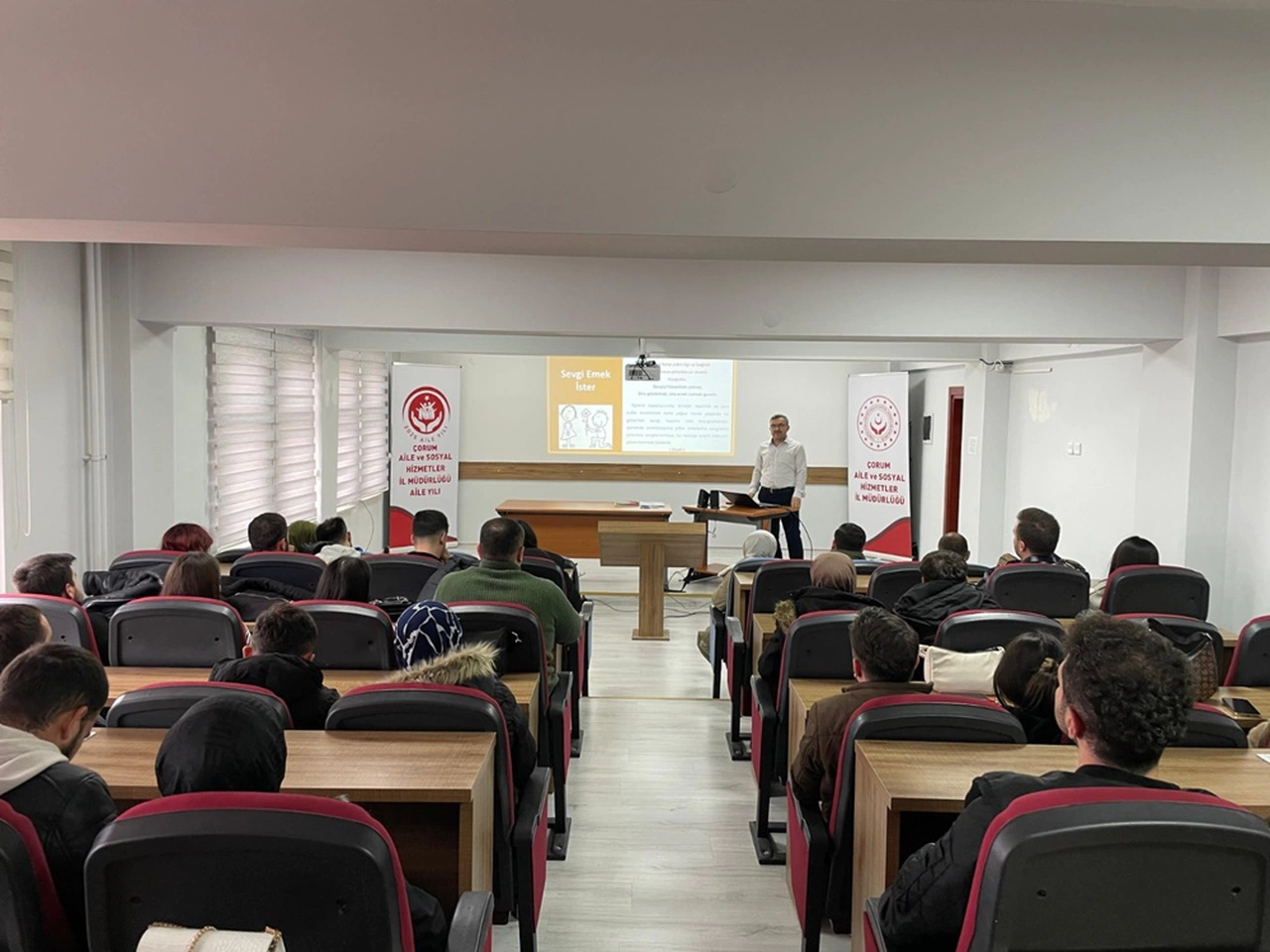 Çorum’da Yeni Evlenecek Çiftlere ‘Destek’ Bilgilendirmesi