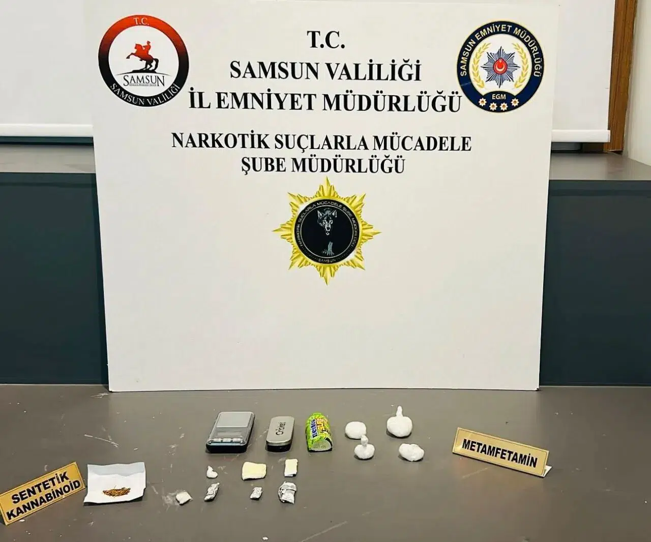 Samsun'da uyuşturucu operasyonunda iki şüpheli yakalandı