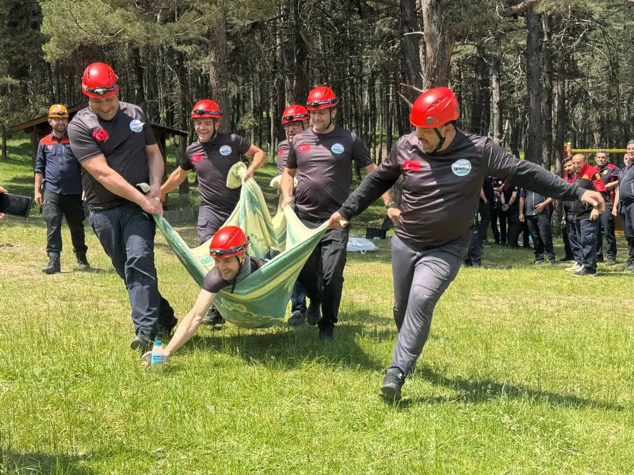Arama Kurtarma Ekipleri Osmancık'ta Kampa Girdi