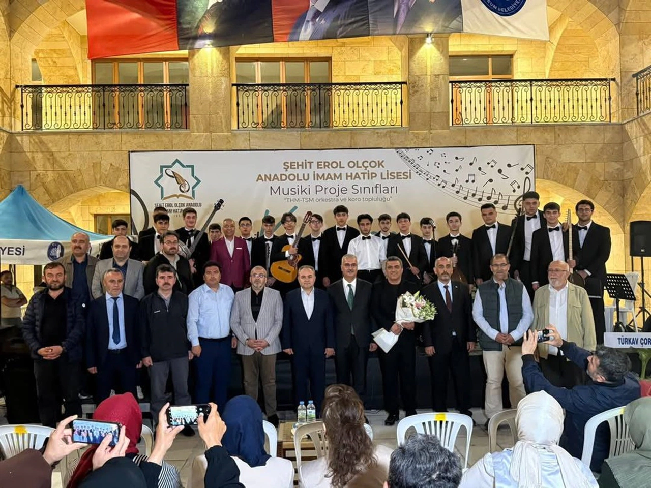 Gençlerin Konseri Beğeni Topladı