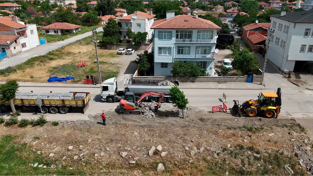 Kapsamlı Yol Yenileme Çalışması Başladı