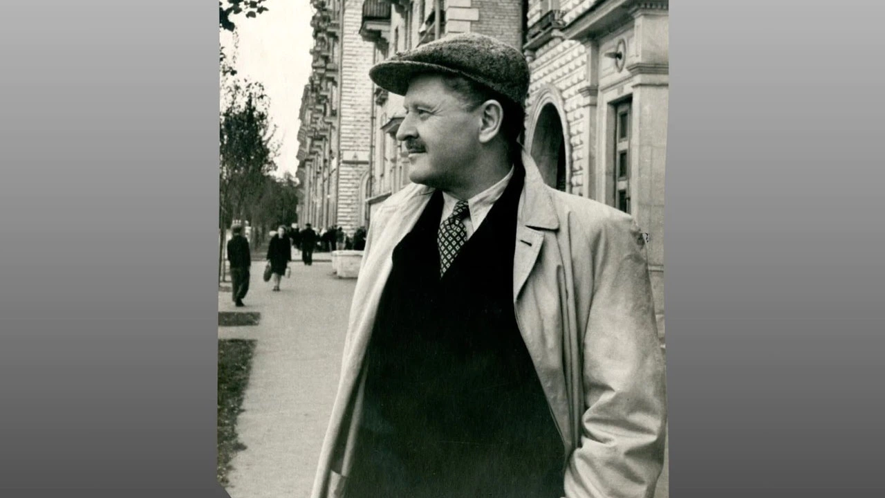 Tahtasız'dan Nazım Hikmet Paylaşımı