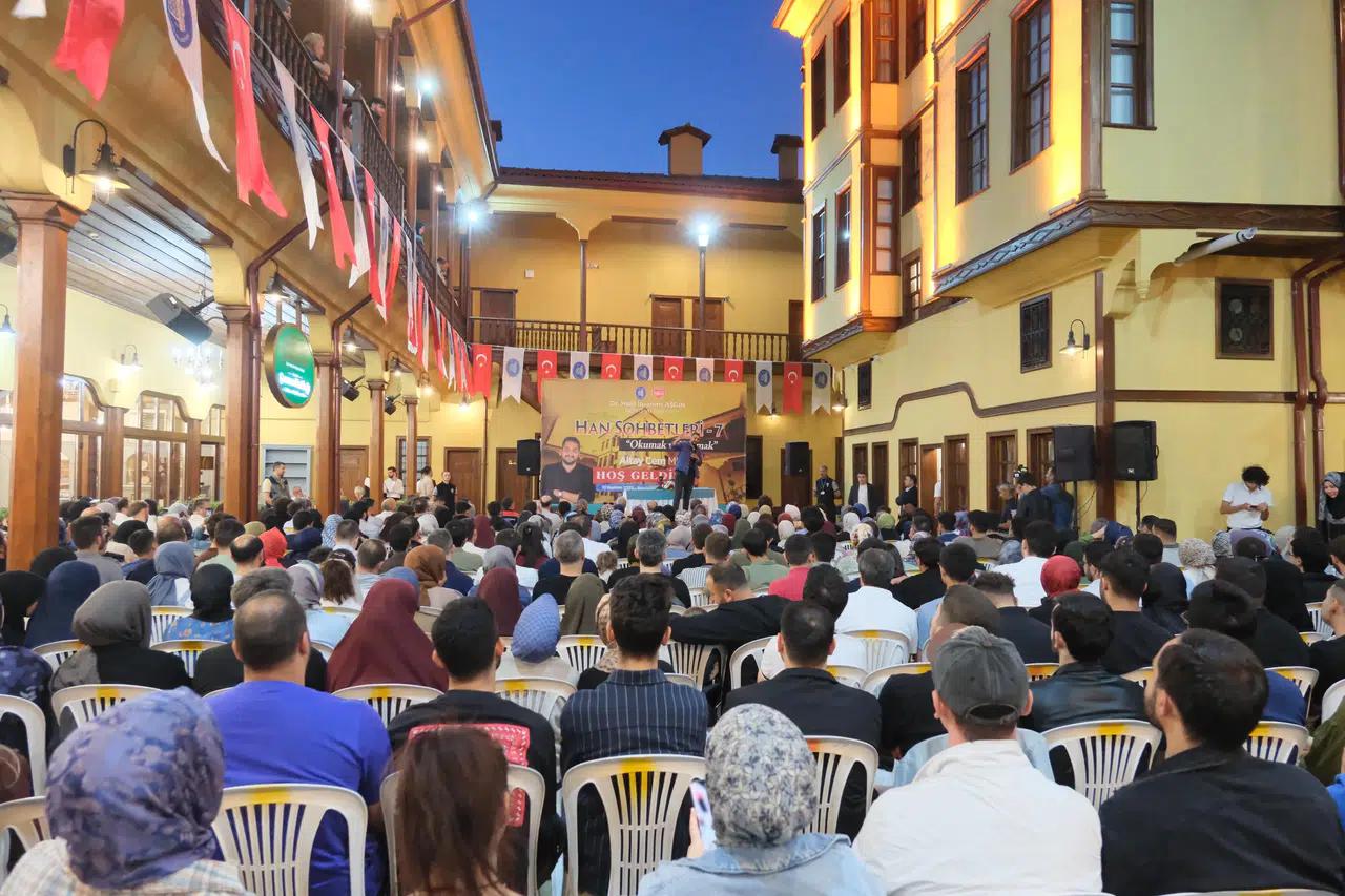 Velipaşa’nın Konuğu Altay Cem Meriç Oldu