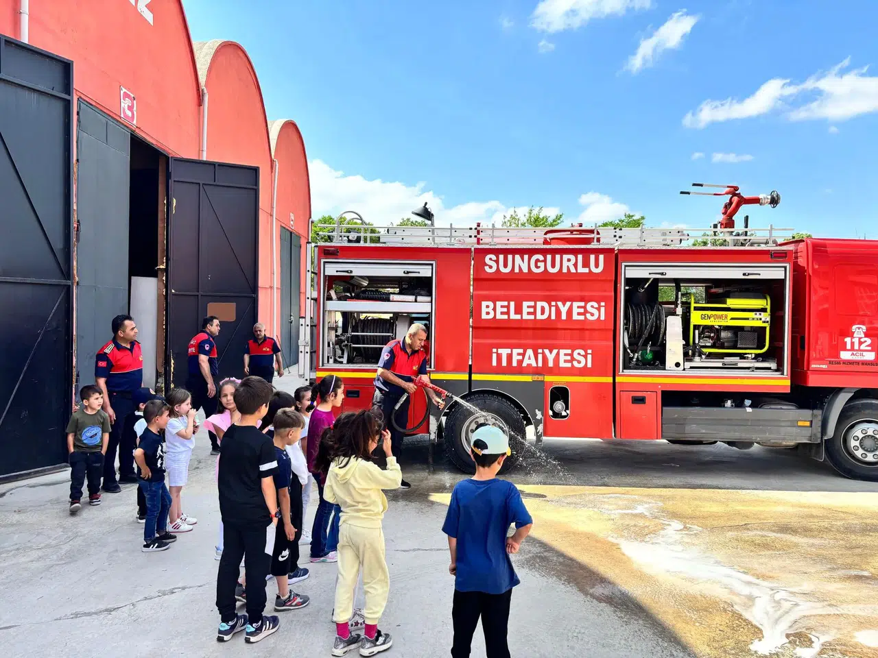 Yangın Güvenliğini Yerinde Öğrendiler