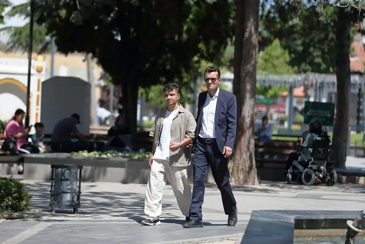 Yürekleri Isıtan Sosyal Deney