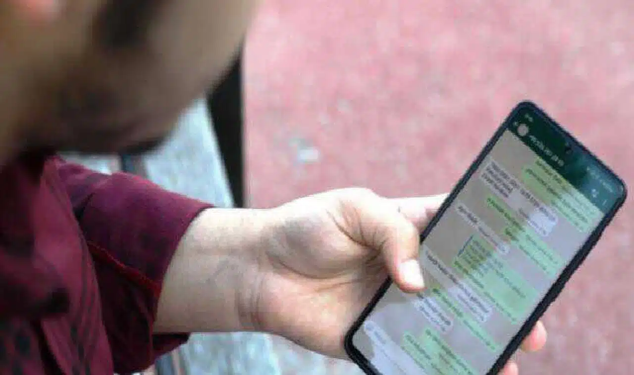 Üniversitelilere Vergisiz Telefon Satışı Başlıyor