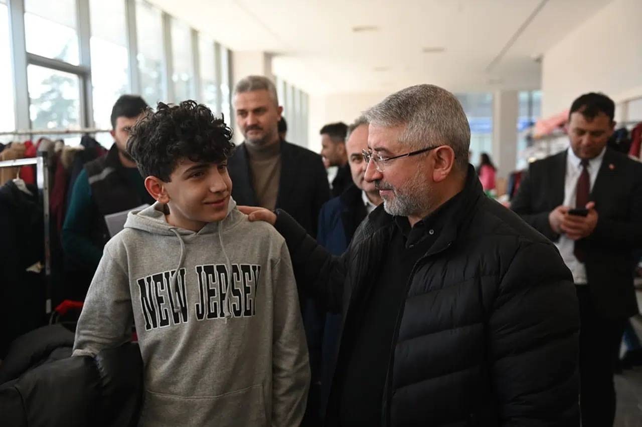 Başkan Aşgın’dan Hayır Çarşısı’na Destek Çağrısı