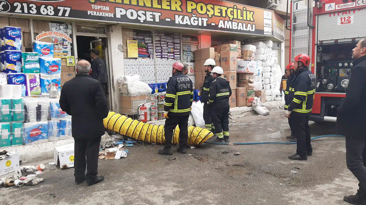 İş Yerinde Çıkan Yangın Kısa Sürede Söndürüldü