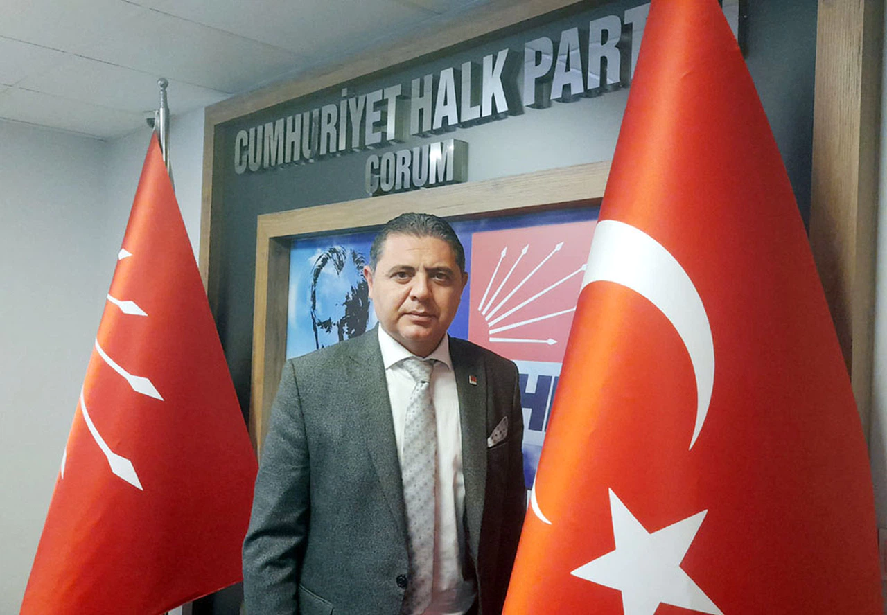 CHP'den Öğrenciler İçin ‘Demokrasi Bileti’