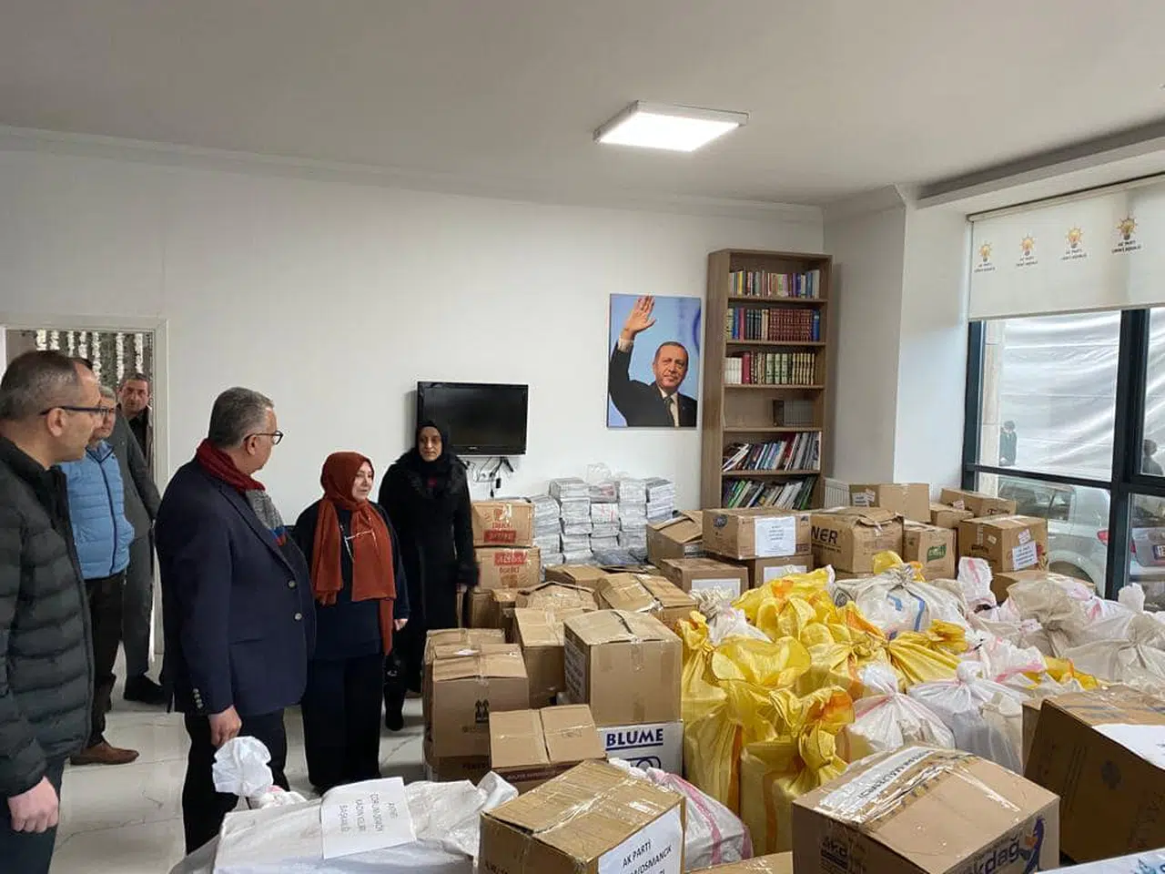 AK Partili Kadınlar: Sıcak Sofralar Tekrar Kurulsun