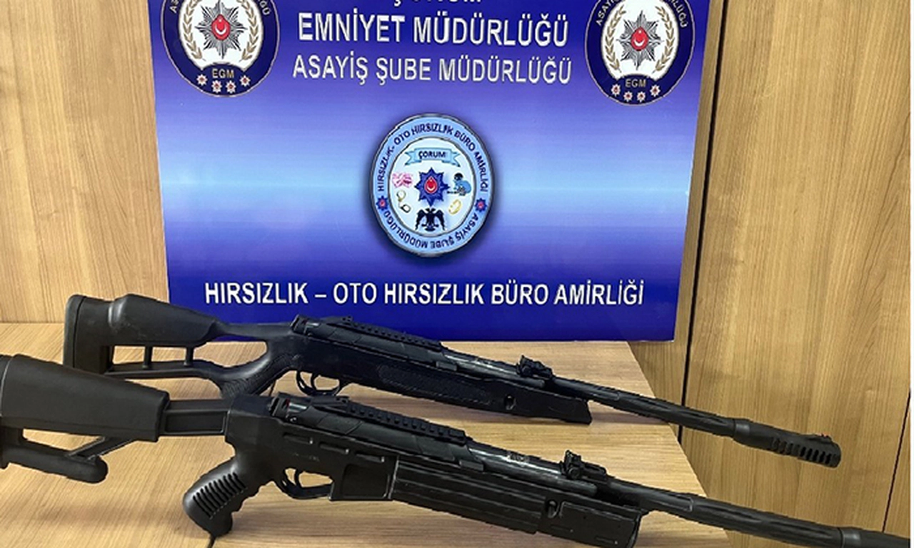 Hırsızlık Zanlıları Yakalandı