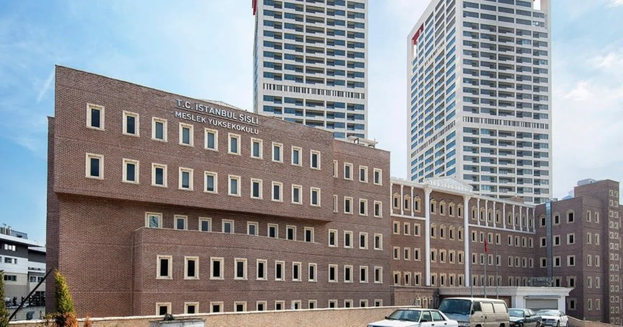 Okul Kıyafetlerine Yüzde 60 Zam