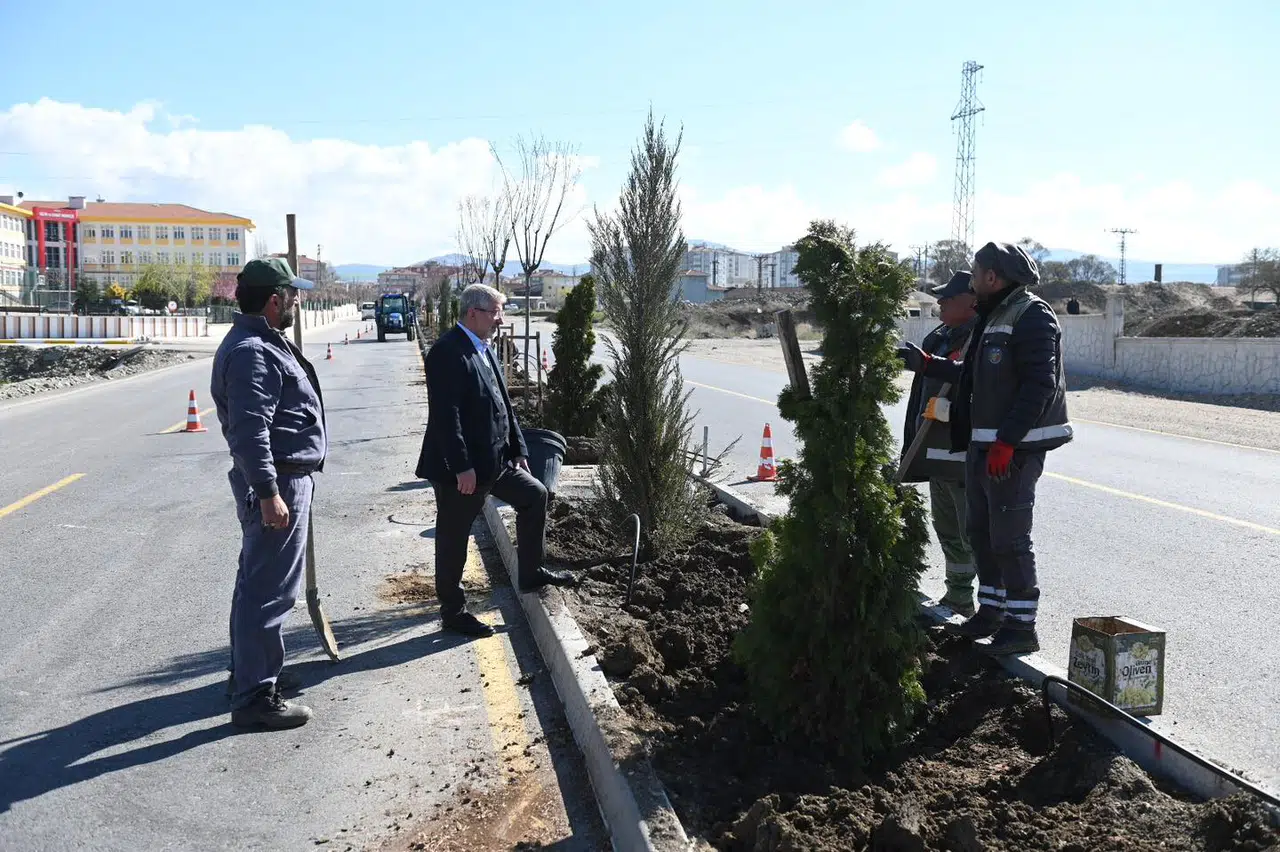 Refüjler Yeşilleniyor, Kent Nefes Alıyor