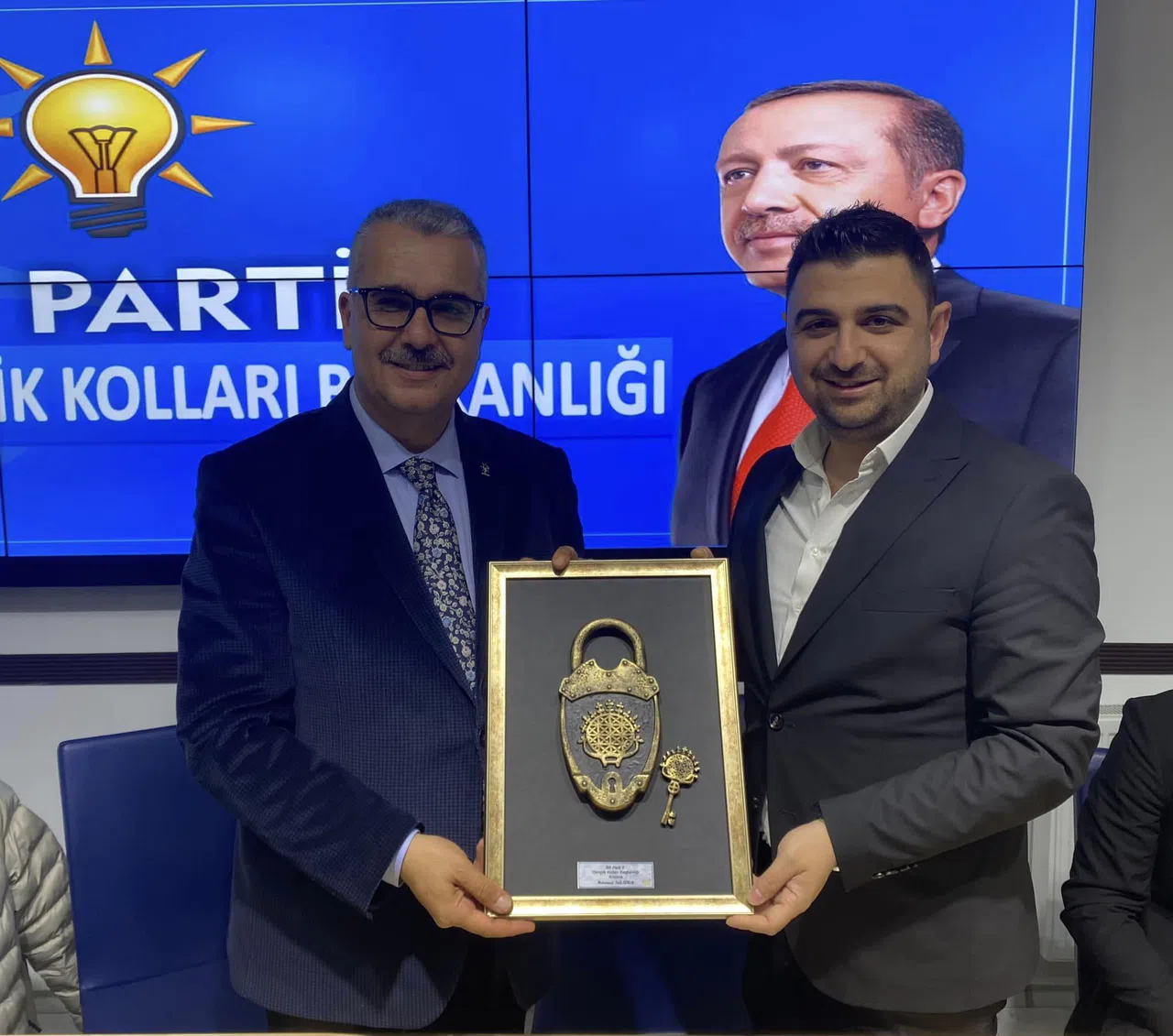 Yusuf Ahlatcı, Gençlerle Helalleşti
