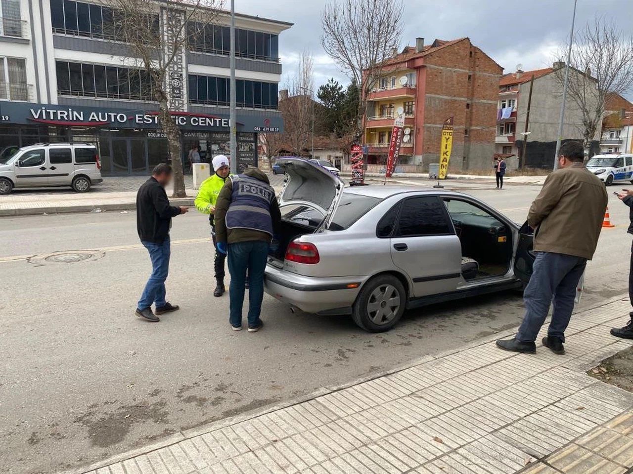 23 Aranan Şahıs Yakalandı