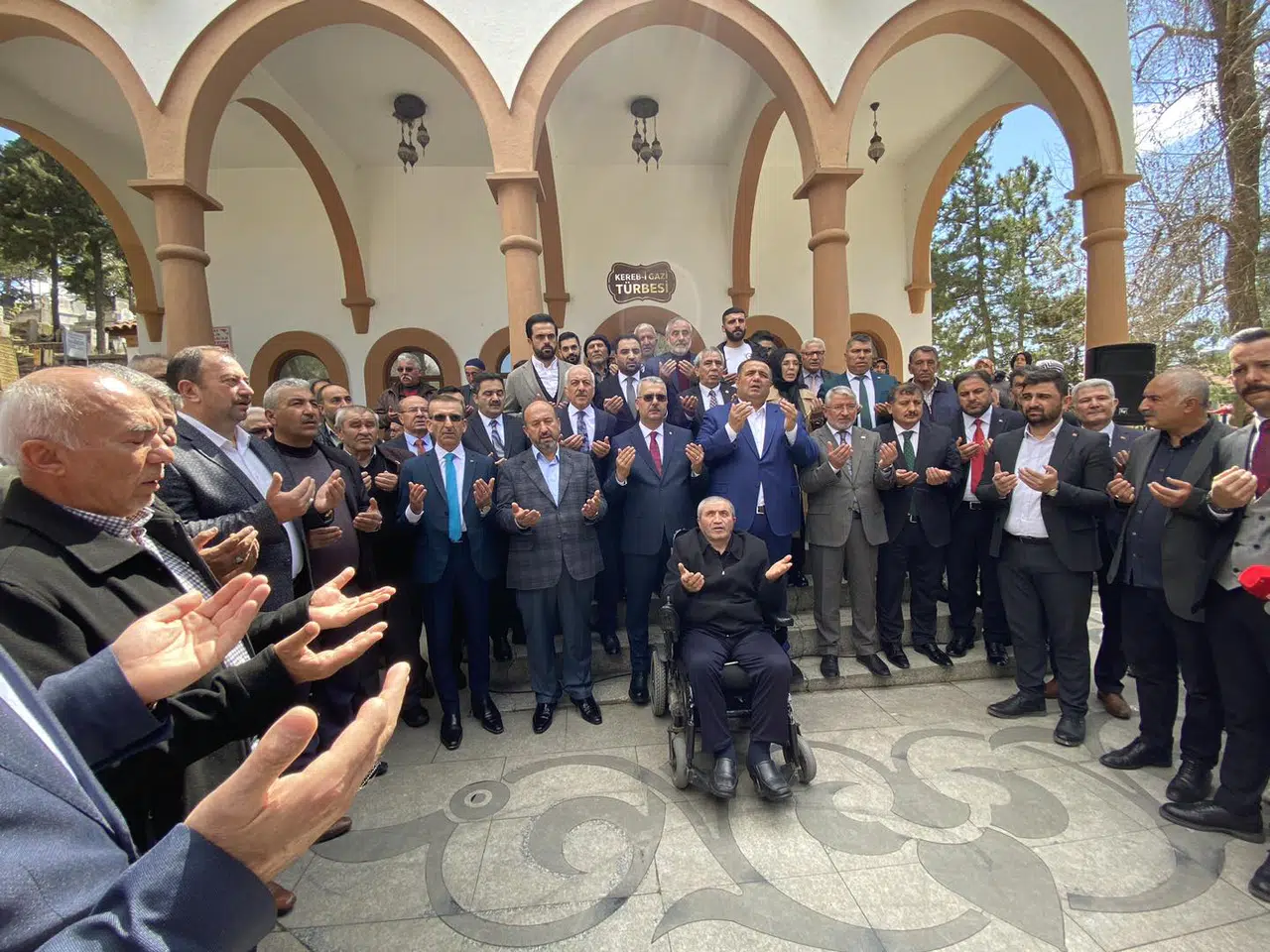 AK Parti Seçim Startını Verdi