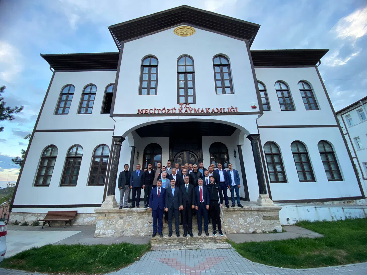 Ahlatcı: KADEŞ Meydanı'nda Zafer Şarkılarını Birlikte Söyleyeceğiz