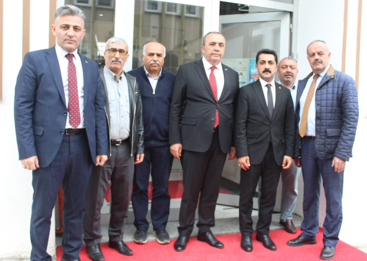 ‘Memur Devletin Belkemiğidir’