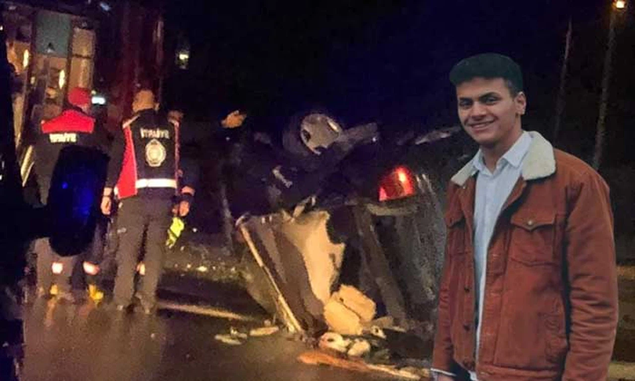 Otomobil Devrildi, Sürücüsü Öldü