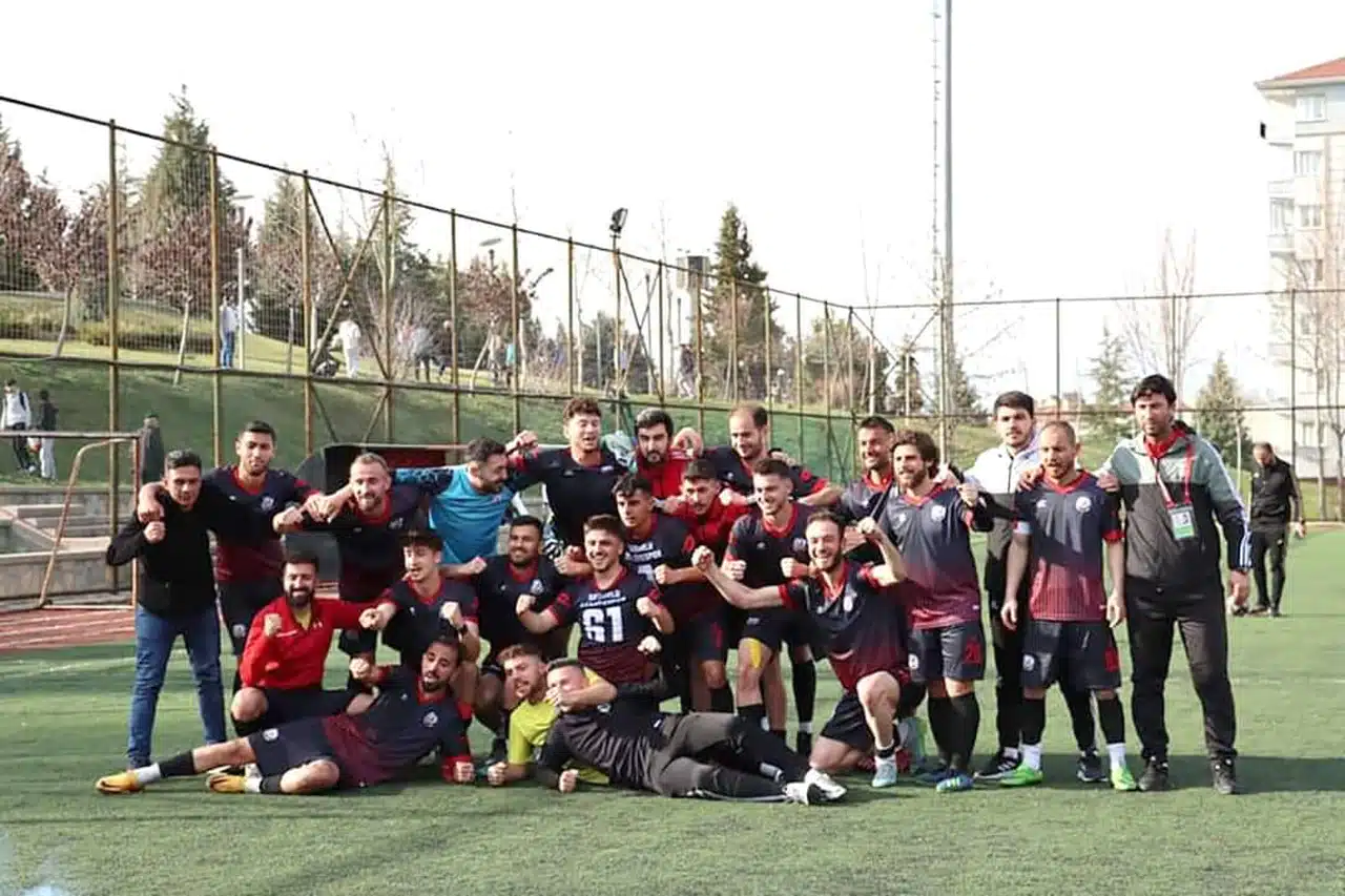 Sungurlu Belediyespor Namağlup Şampiyon